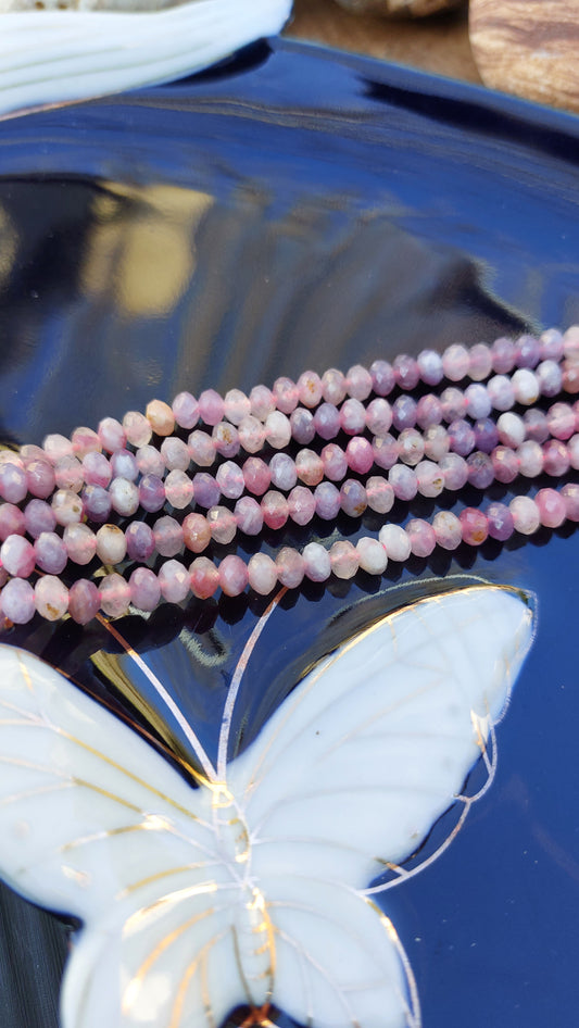 Natural tourmaline, 5mm facetted beads